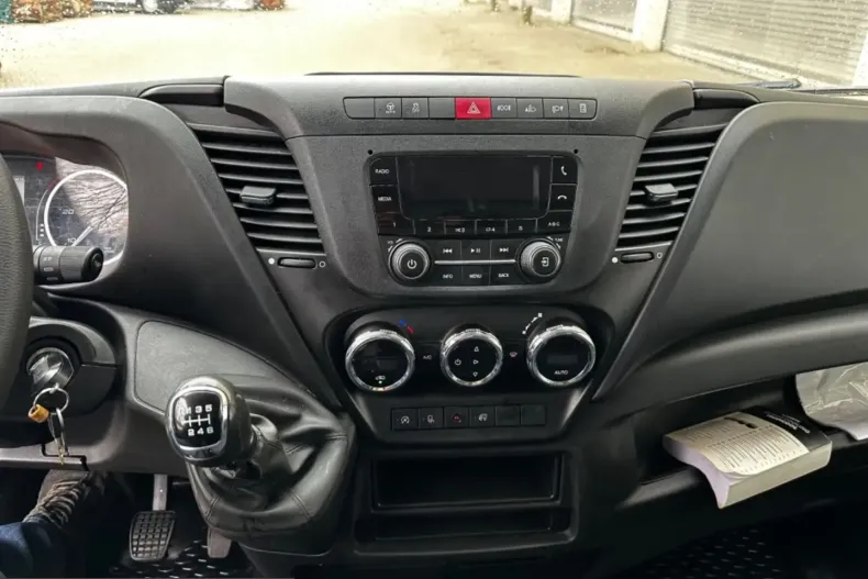 Iveco Daily din 2021 cu 98.000 km - oferta IVE238656 - foto 17