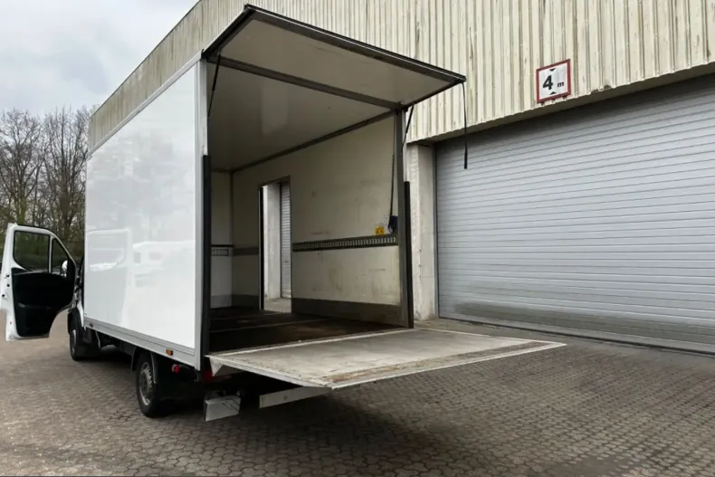 Iveco Daily din 2021 cu 98.000 km - oferta IVE238656 - foto 21