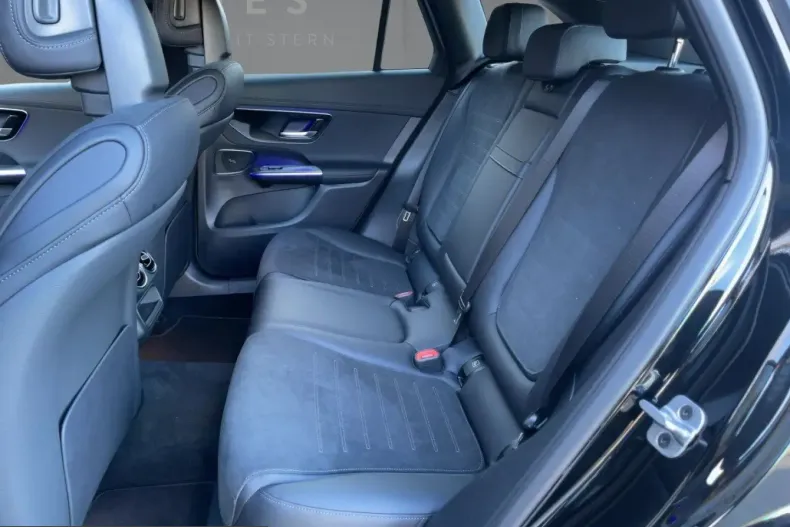 Mercedes-Benz GLC 300 (Clasa GLC) din 2025 cu 11.052 km - oferta MER238657 - foto 8