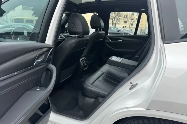 BMW X3 (Seria X) din 2022 cu 121.130 km - oferta BMW238661 - foto 12