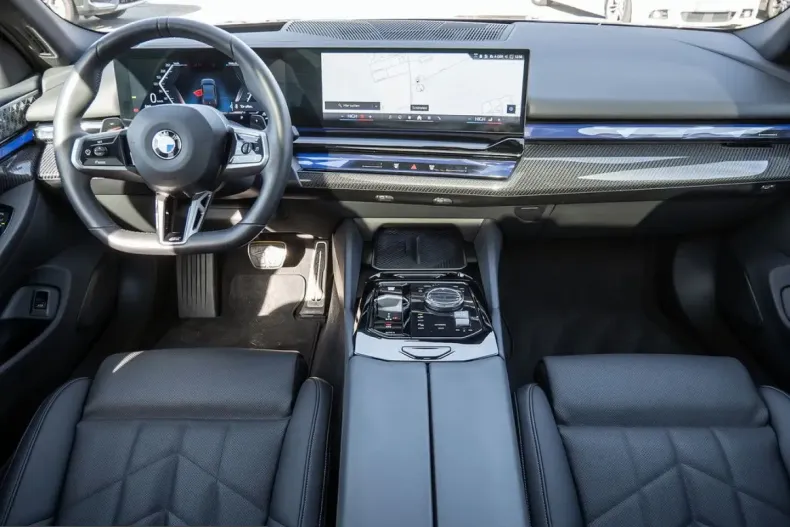 BMW 540 (Seria 5) din 2025 cu 21.200 km - oferta BMW238674 - foto 7