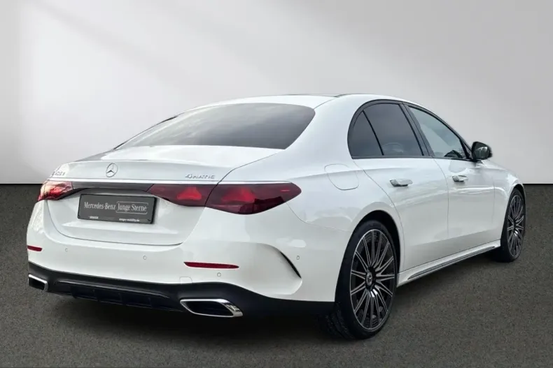 Mercedes-Benz E 450 (Clasa E) din 2025 cu 14.500 km - oferta MER238676 - foto 3