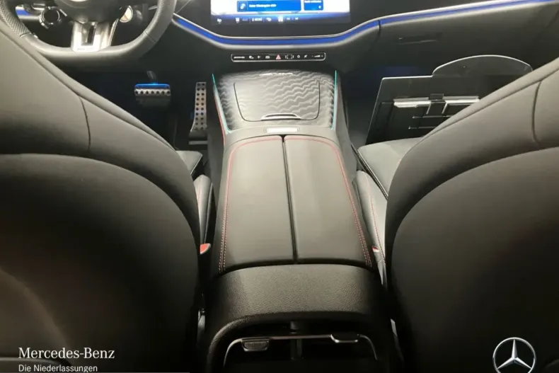 Mercedes-Benz E 53 AMG (Clasa E) din 2025 cu 18.367 km - oferta MER238677 - foto 17