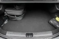 Mercedes-Benz E 300 (Clasa E) din 2024 cu 71.000 km - oferta MER238687 - foto 4