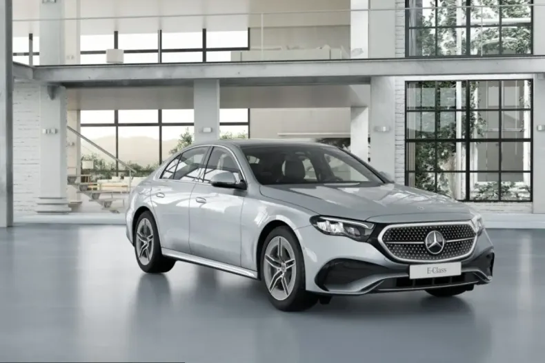 Mercedes-Benz E 200 (Clasa E) din 2025 cu 3.218 km - oferta MER238689 - foto 1
