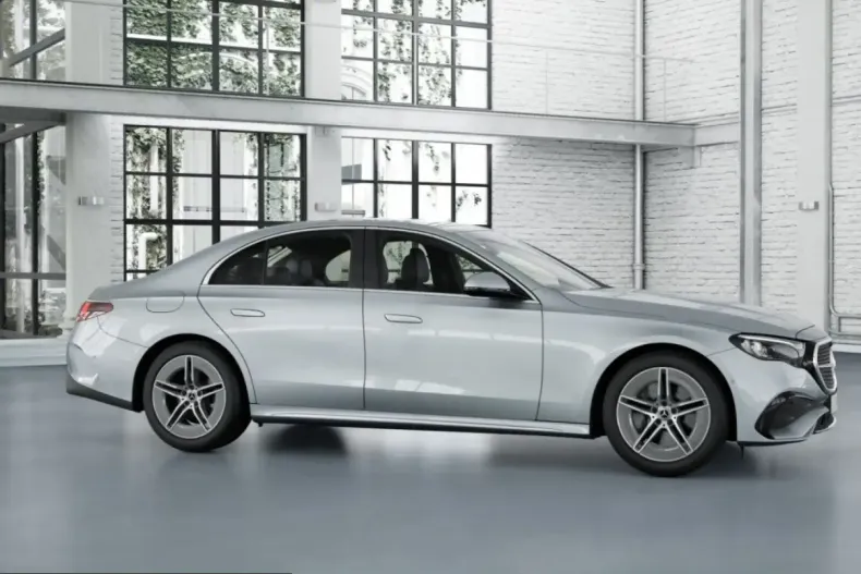 Mercedes-Benz E 200 (Clasa E) din 2025 cu 3.218 km - oferta MER238689 - foto 3