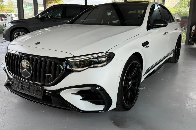 Mercedes-Benz E 53 AMG (Clasa E) din 2024 cu 8.900 km - oferta MER238694 - foto 3