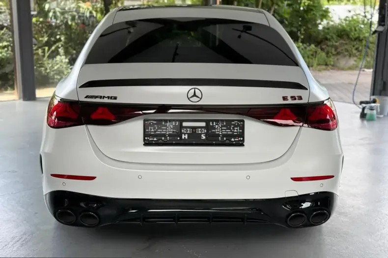 Mercedes-Benz E 53 AMG (Clasa E) din 2024 cu 8.900 km - oferta MER238694 - foto 5