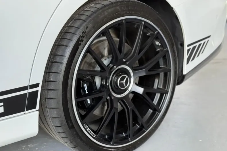 Mercedes-Benz E 53 AMG (Clasa E) din 2024 cu 8.900 km - oferta MER238694 - foto 10