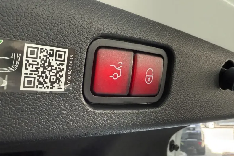 Mercedes-Benz E 53 AMG (Clasa E) din 2024 cu 8.900 km - oferta MER238694 - foto 29