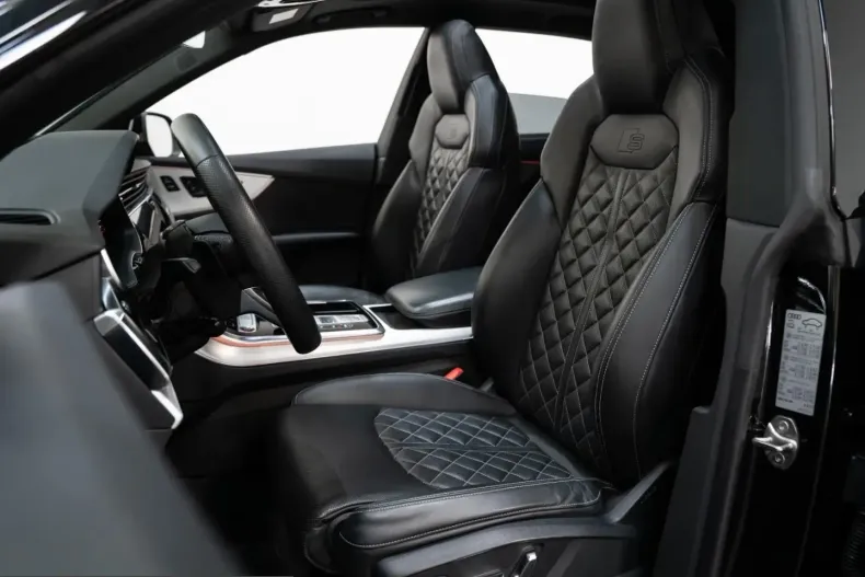 Audi SQ8 din 2022 cu 99.999 km - oferta AUD238700 - foto 9