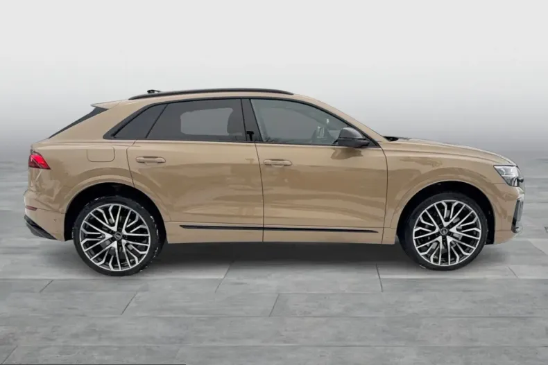 Audi SQ8 din 2025 cu 12.191 km - oferta AUD238703 - foto 2