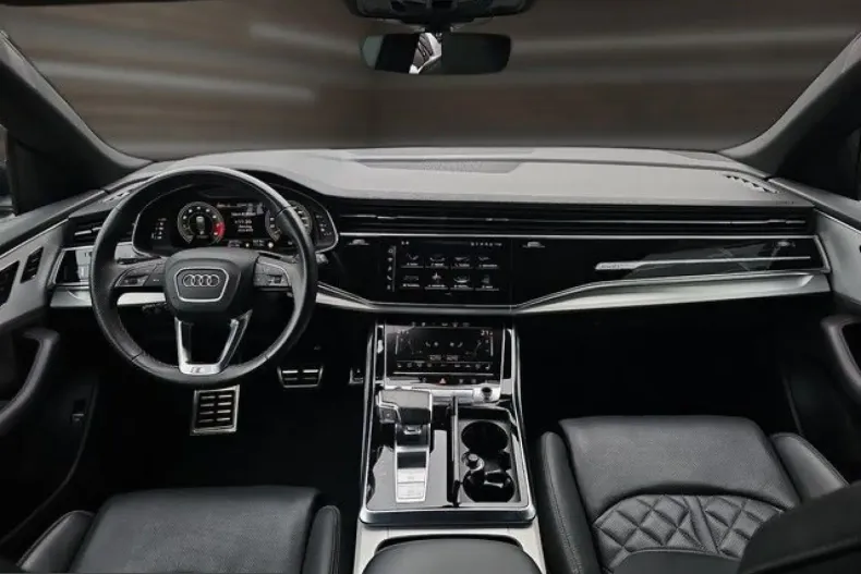 Audi SQ8 din 2022 cu 41.133 km - oferta AUD238704 - foto 6