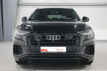 Audi Q8 din 2022 - oferta AUD238706