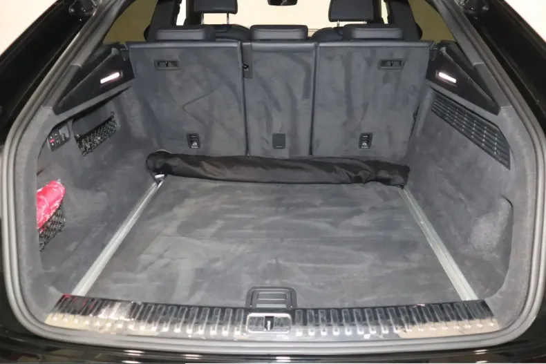 Audi Q8 din 2022 cu 99.044 km - oferta AUD238706 - foto 6