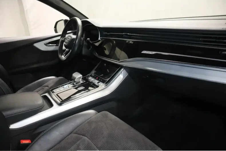 Audi Q8 din 2022 cu 99.044 km - oferta AUD238706 - foto 7