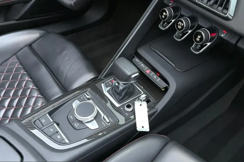 Audi R8 din 2023 cu 42.500 km - oferta AUD238714 - foto 38