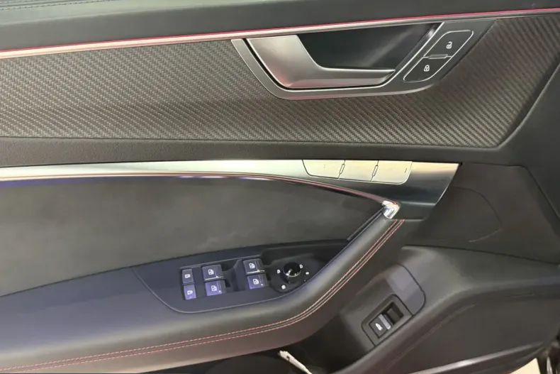 Audi RS6 din 2022 cu 76.150 km - oferta AUD238717 - foto 17