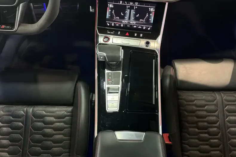 Audi RS6 din 2022 cu 76.150 km - oferta AUD238717 - foto 28