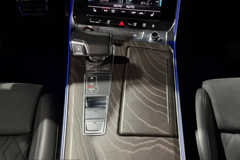 Audi RS6 din 2021 cu 94.000 km - oferta AUD238718 - foto 19