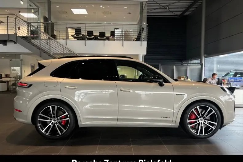 Porsche Cayenne din 2025 cu 6.901 km - oferta POR238724 - foto 7