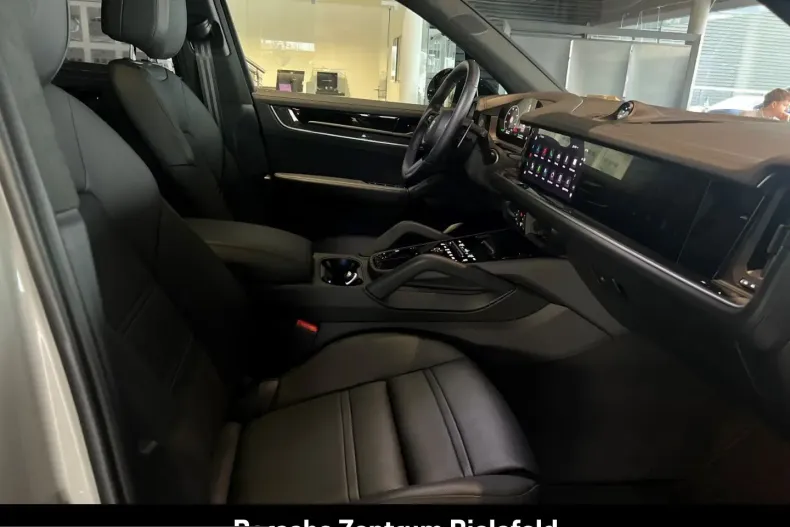 Porsche Cayenne din 2025 cu 6.901 km - oferta POR238724 - foto 37