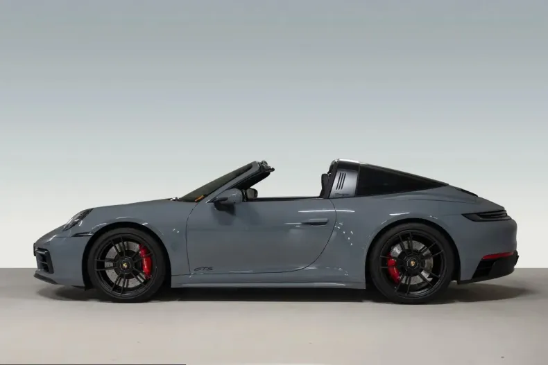 Porsche 911 din 2023 cu 28.100 km - oferta POR238726 - foto 1