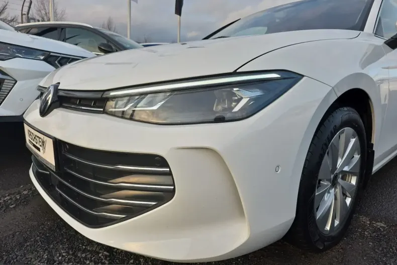 Volkswagen Passat din 2024 cu 36.946 km - oferta VOL238727 - foto 6