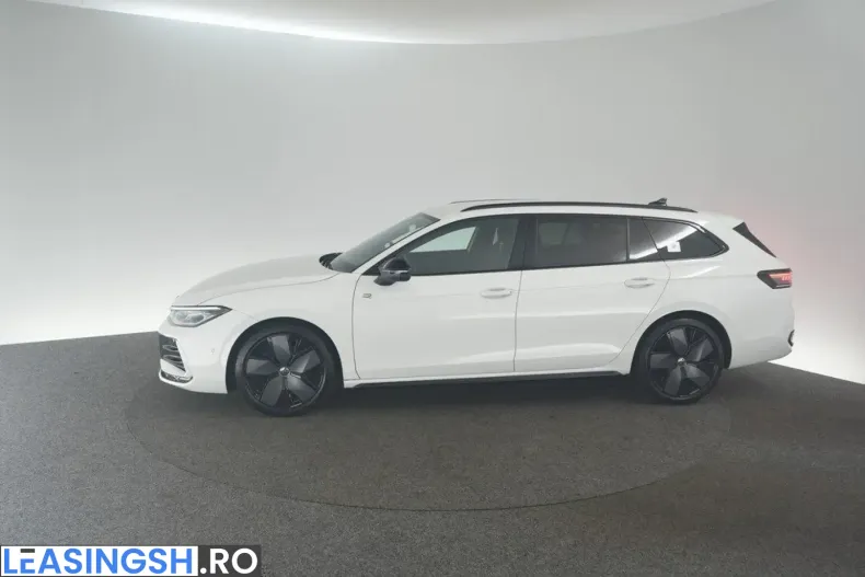 Volkswagen Passat din 2025 cu 23.700 km - oferta VOL238728 - foto 5