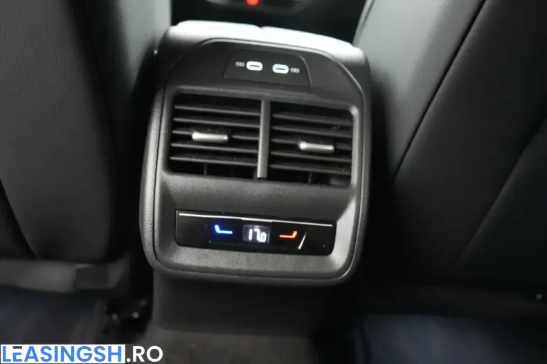 Volkswagen Passat din 2025 cu 23.700 km - oferta VOL238728 - foto 15