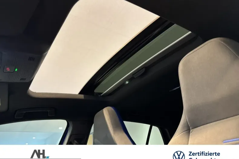 Volkswagen Golf din 2022 cu 99.750 km - oferta VOL238729 - foto 19