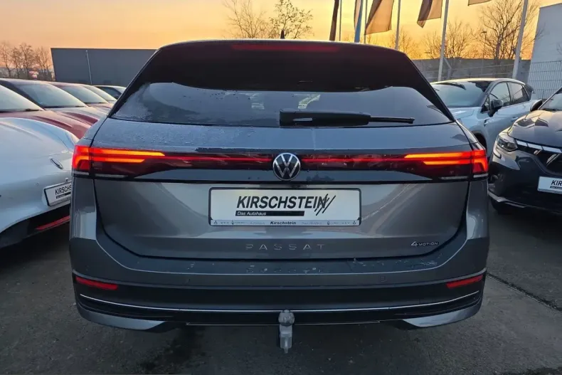 Volkswagen Passat din 2024 cu 32.057 km - oferta VOL238730 - foto 29