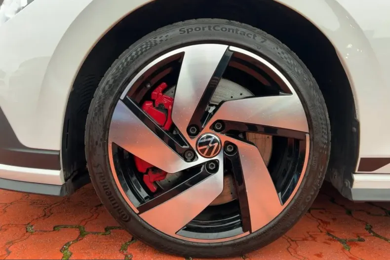 Volkswagen Golf din 2022 cu 86.343 km - oferta VOL238731 - foto 14