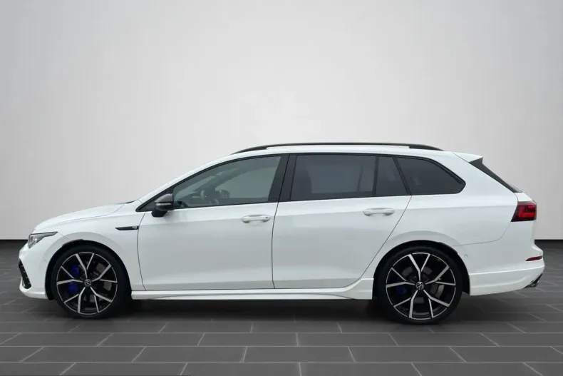 Volkswagen Golf din 2022 cu 63.609 km - oferta VOL238733 - foto 2