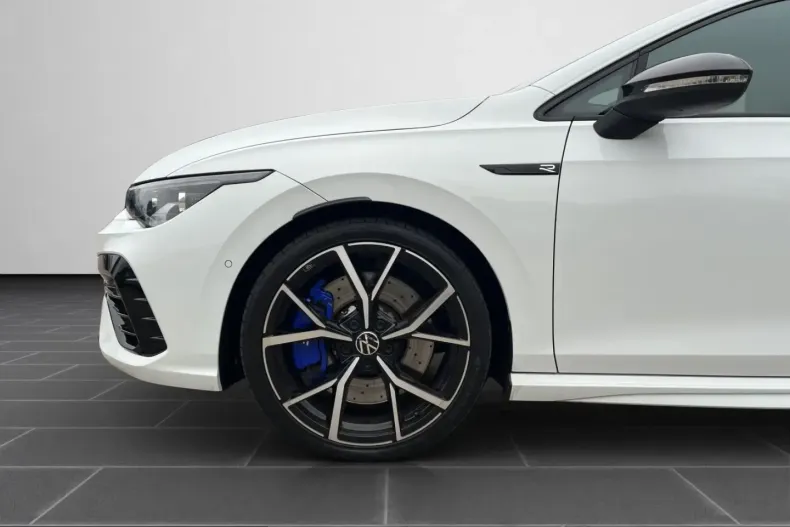 Volkswagen Golf din 2022 cu 63.609 km - oferta VOL238733 - foto 3