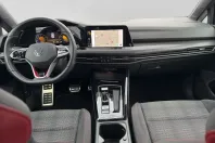 Volkswagen Golf din 2023 cu 83.444 km - oferta VOL238736 - foto 4