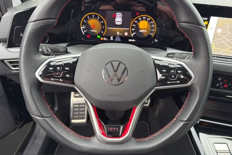 Volkswagen Golf din 2023 cu 83.444 km - oferta VOL238736 - foto 7