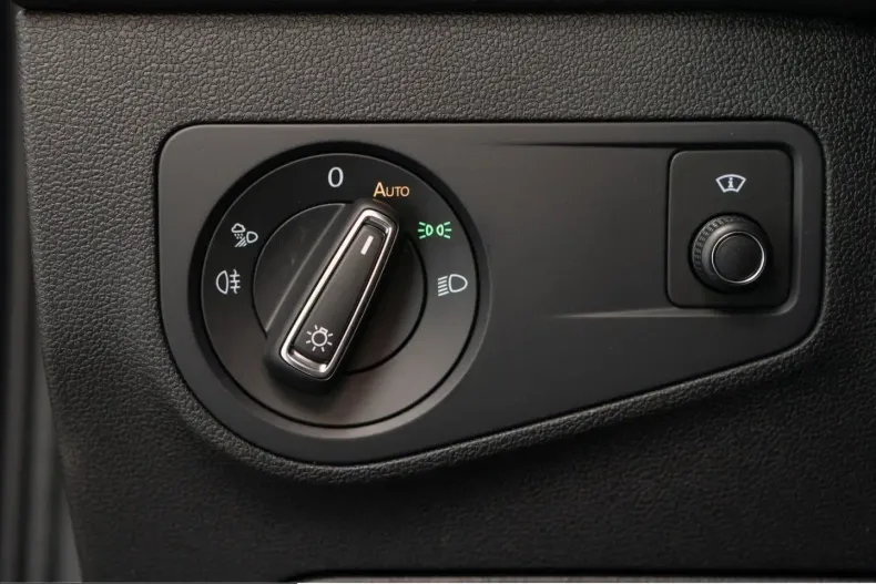 Volkswagen Tiguan din 2021 cu 97.800 km - oferta VOL238741 - foto 14