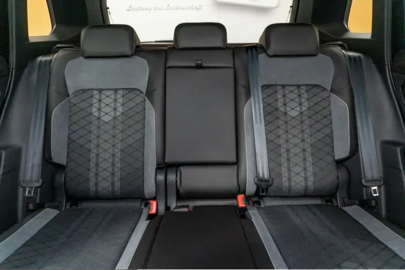 Volkswagen Tiguan din 2021 cu 97.800 km - oferta VOL238741 - foto 15