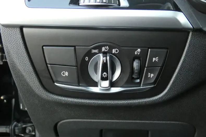 BMW X3 (Seria X) din 2021 cu 87.000 km - oferta BMW238742 - foto 17