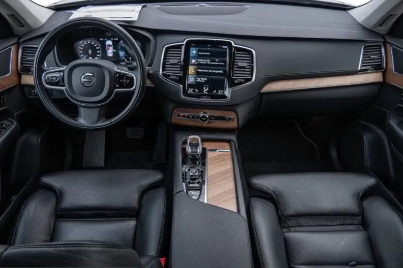 Volvo XC90 din 2021 cu 84.800 km - oferta VOL238752 - foto 7