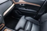 Volvo XC90 din 2021 cu 84.800 km - oferta VOL238752 - foto 13