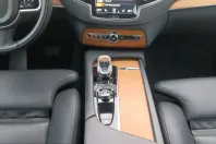 Volvo XC90 din 2022 cu 83.700 km - oferta VOL238756 - foto 14