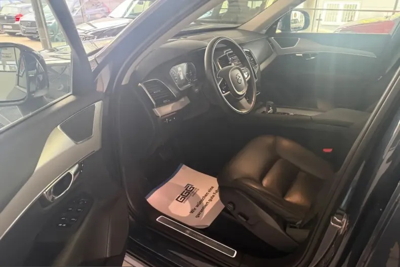 Volvo XC90 din 2021 cu 64.600 km - oferta VOL238757 - foto 8