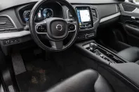 Volvo XC90 din 2021 cu 63.105 km - oferta VOL238758 - foto 5