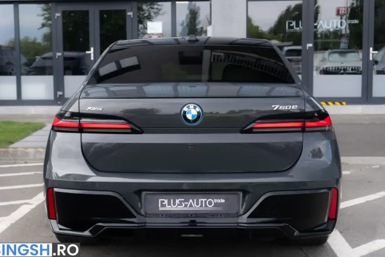 BMW 750 (Seria 7) din 2023 cu 106.000 km - oferta BMW238764 - foto 8