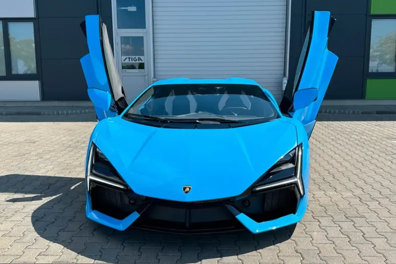 Lamborghini Revuelto din 2025 cu 4.500 km - oferta LAM238765 - foto 2
