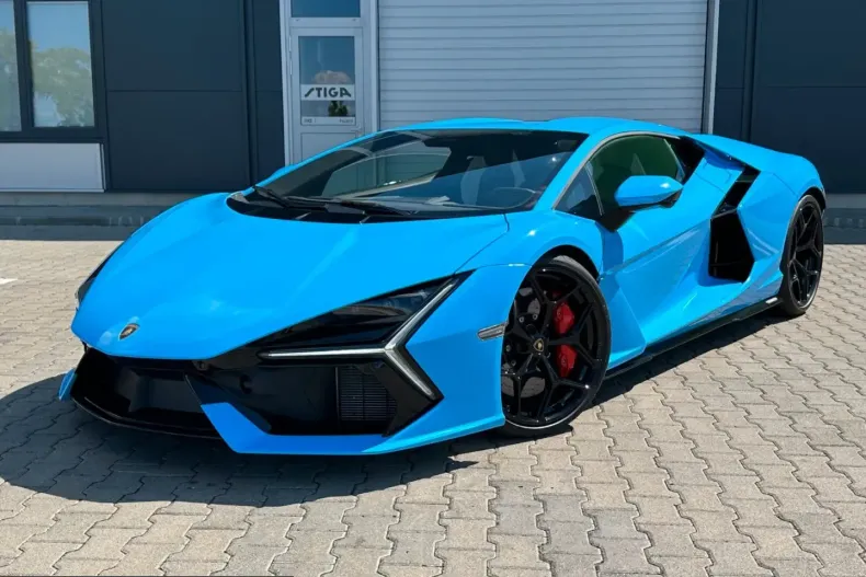 Lamborghini Revuelto din 2025 cu 4.500 km - oferta LAM238765 - foto 6