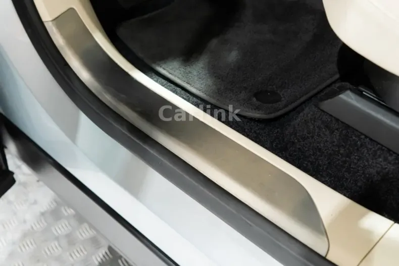 Land Rover Range Rover din 2024 cu 83.000 km - oferta LAN238767 - foto 28