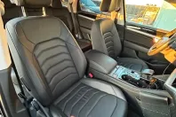 Volkswagen Touareg din 2023 cu 53.000 km - oferta VOL238769 - foto 10